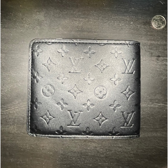 AUTHENTIC LOUIS VUITTON BLACK WALLET -copy - Picture 3 of 7
